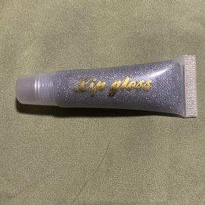 Lip gloss holographic